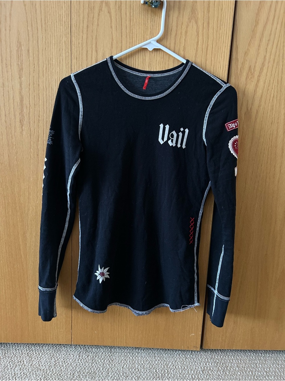 Alp N Rock VAIL long sleeves.  Reversible⛷️🏂 Great gift for Vail, CO lovers